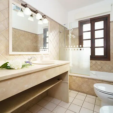 De Lujo En Moraira Con Piscina Privada, Cerca De La Playa Y Servicios - Hisp-216-220 *