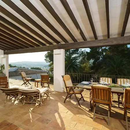 Villa De Lujo En Moraira Con Piscina Privada, Cerca De La Playa Y Servicios - Hisp-216-220