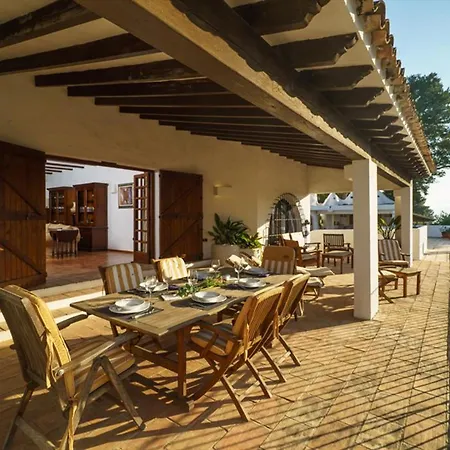 Villa De Lujo En Moraira Con Piscina Privada, Cerca De La Playa Y Servicios - Hisp-216-220 *